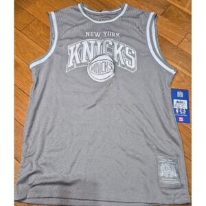 New York Knicks NBA Buck Up Tank Top Jersey Mens Medium Grey/White Embroided NEW